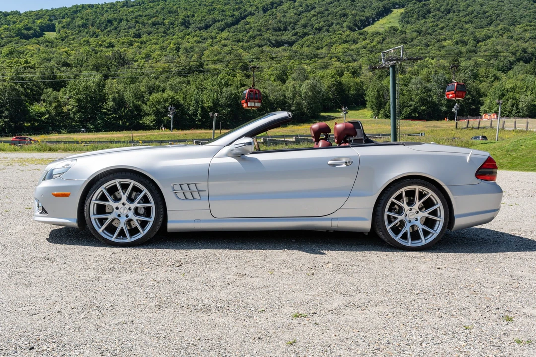 2011 Mercedes-Benz R230 SL-Class - Image 5 of 31