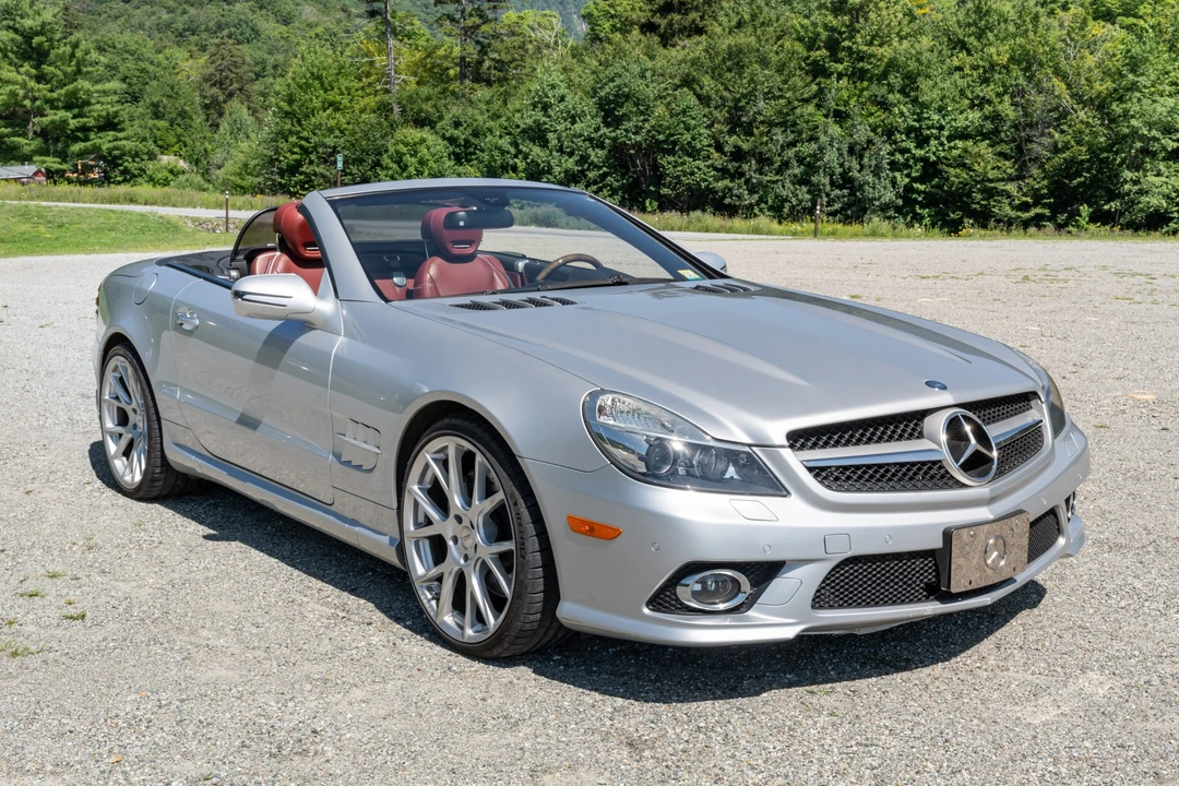 2011 Mercedes-Benz R230 SL-Class - Image 2 of 31