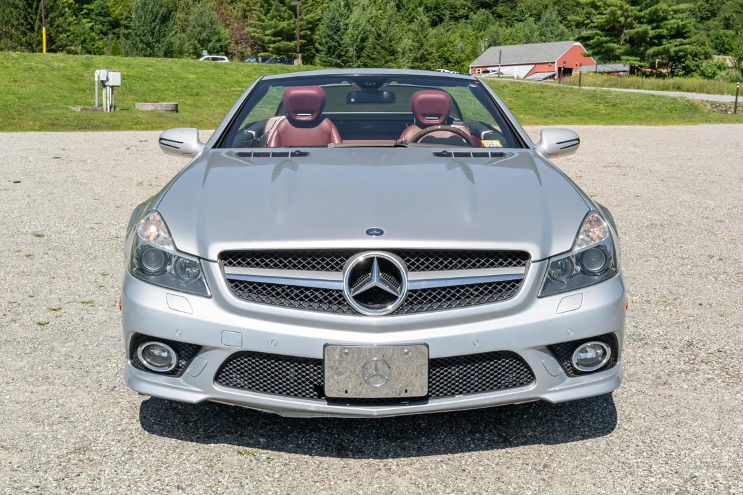 2011 Mercedes-Benz R230 SL-Class - Image 3 of 31