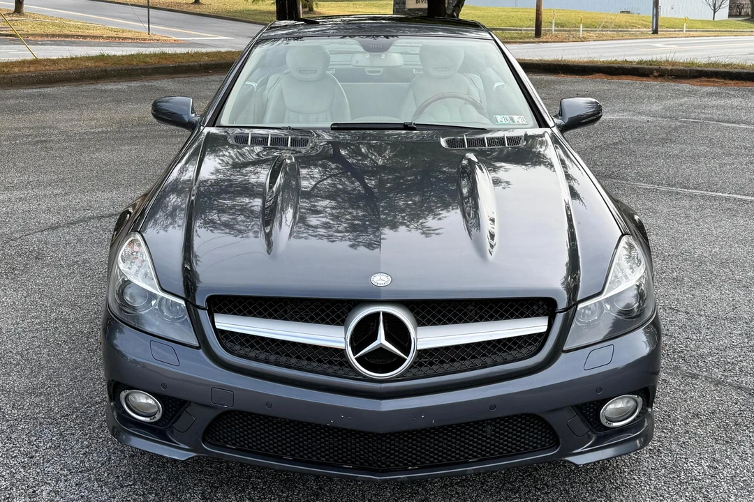 2011 Mercedes-Benz R230 SL-Class - Image 2 of 31