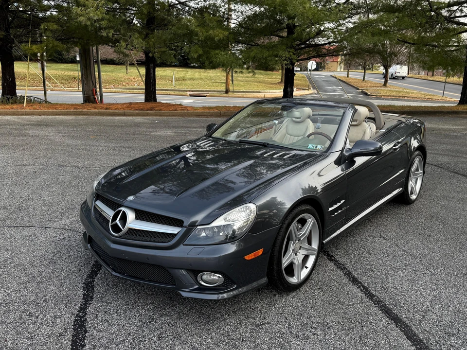 2011 Mercedes-Benz R230 SL-Class - Image 7 of 31