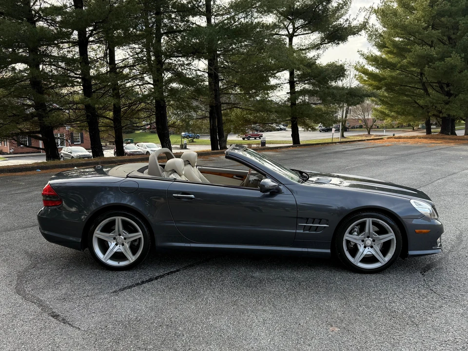 2011 Mercedes-Benz R230 SL-Class - Image 20 of 31