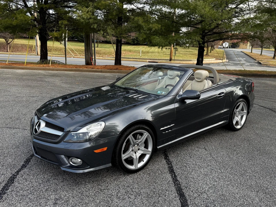 2011 Mercedes-Benz R230 SL-Class - Image 8 of 31