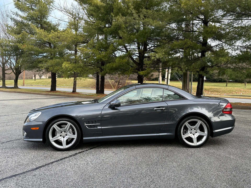 2011 Mercedes-Benz R230 SL-Class - Image 29 of 31