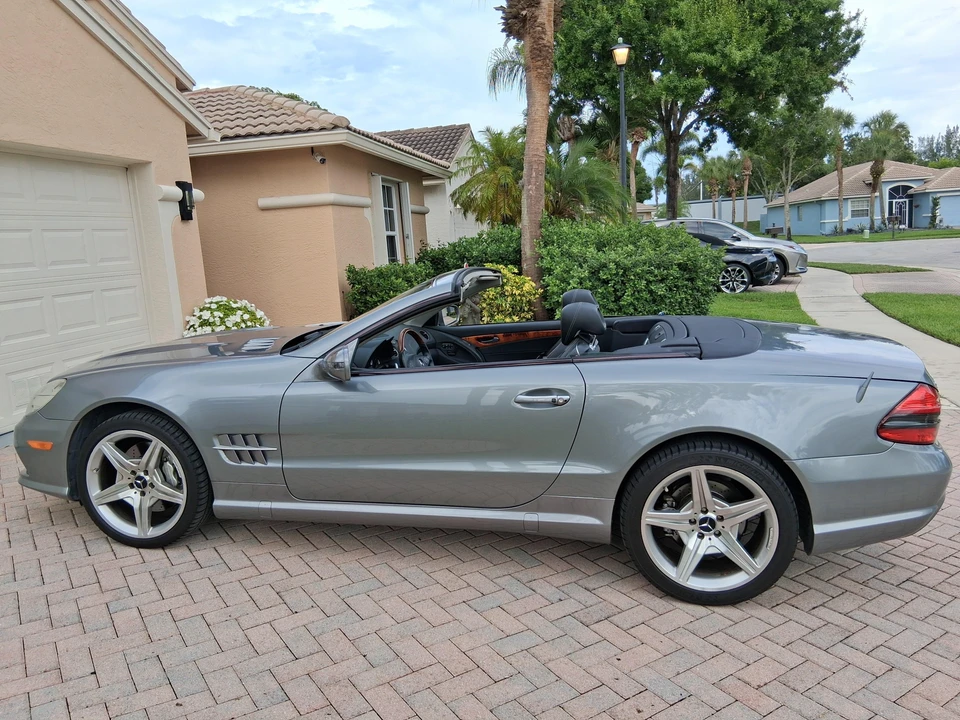 2011 Mercedes-Benz R230 SL-Class - Image 7 of 31