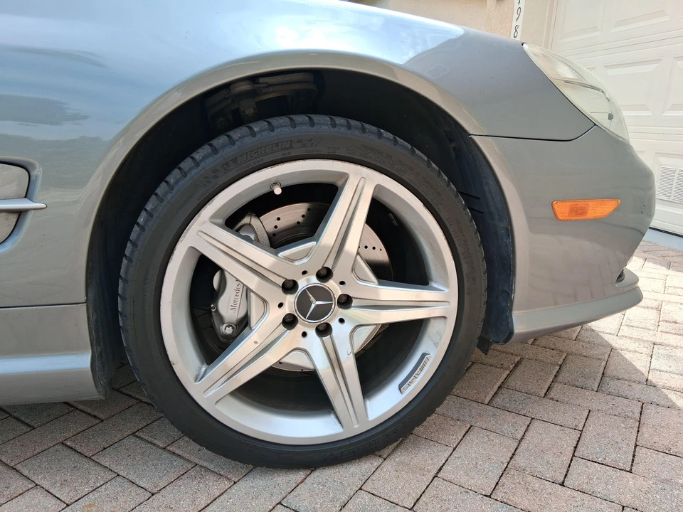 2011 Mercedes-Benz R230 SL-Class - Image 16 of 31
