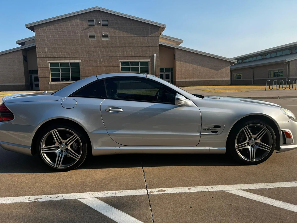 2011 Mercedes-Benz R230 SL 55 & SL 63 & SL 65 AMG - Image 25 of 31