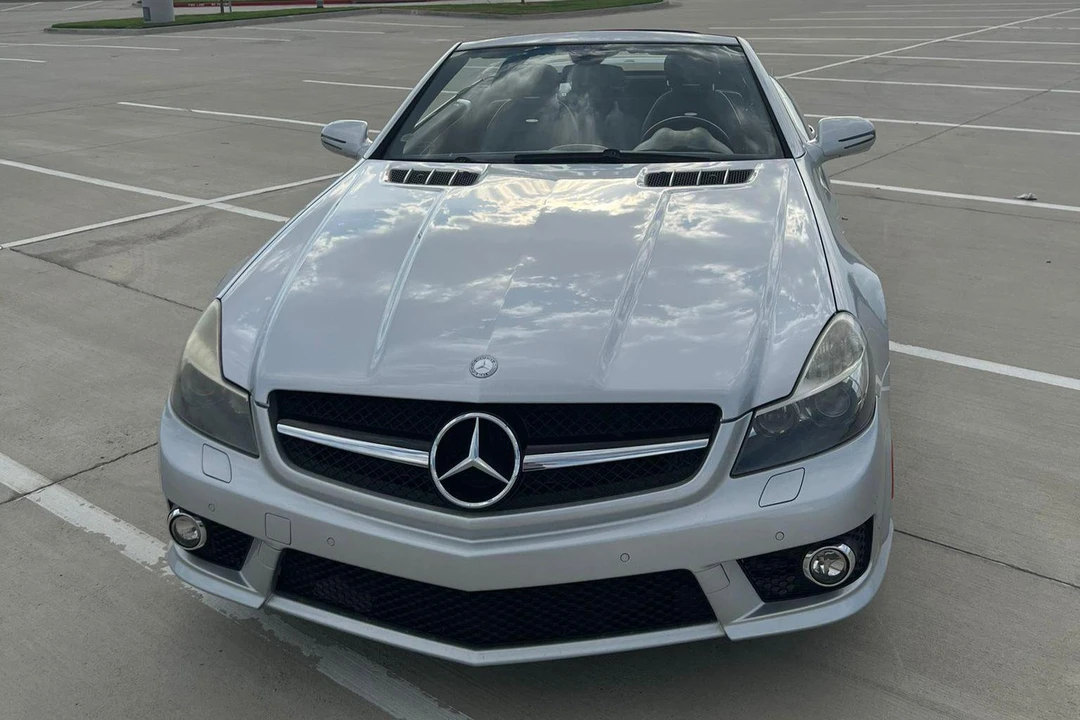2011 Mercedes-Benz R230 SL 55 & SL 63 & SL 65 AMG - Image 2 of 31