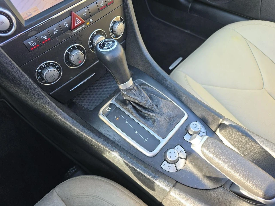 2011 Mercedes-Benz R171 SLK-Class - Image 10 of 31