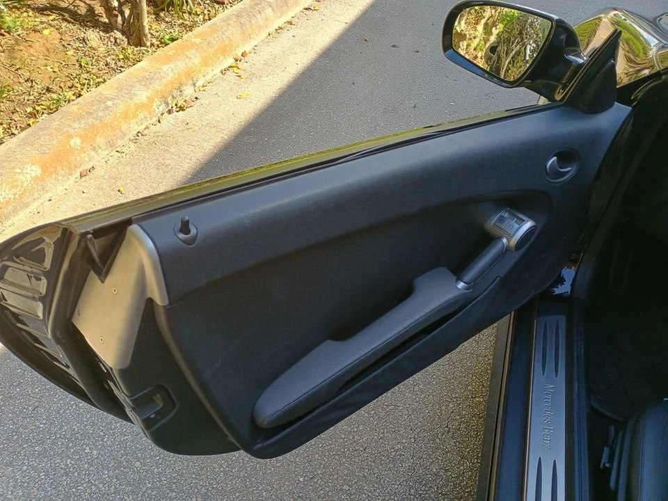 2011 Mercedes-Benz - Image 4 of 12