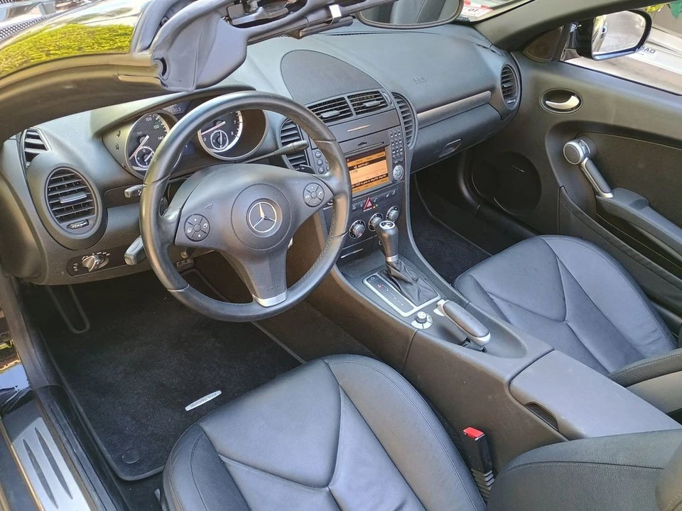 2011 Mercedes-Benz - Image 6 of 12