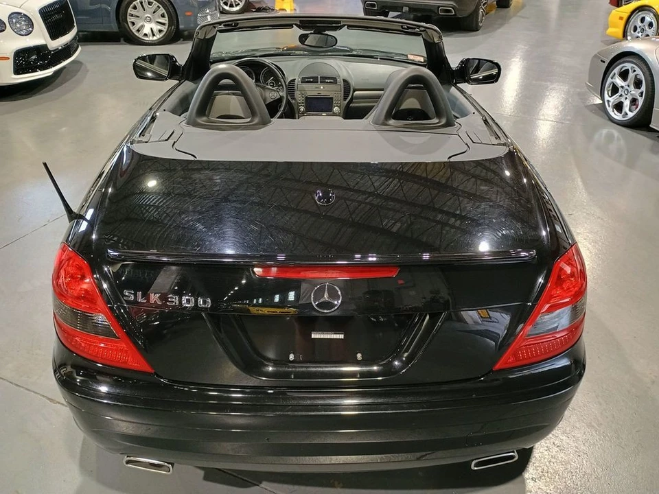 2011 Mercedes-Benz R172 SLC-Class - Image 6 of 12