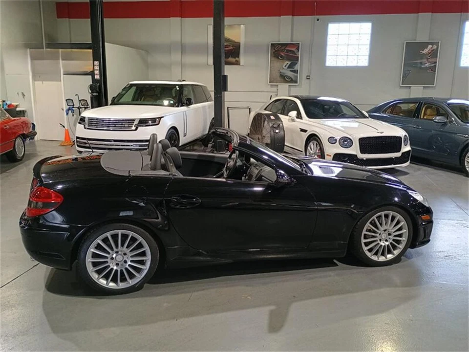 2011 Mercedes-Benz R171 SLK-Class - Image 10 of 31