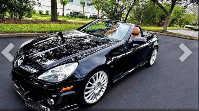 2011 Mercedes-Benz SLK350