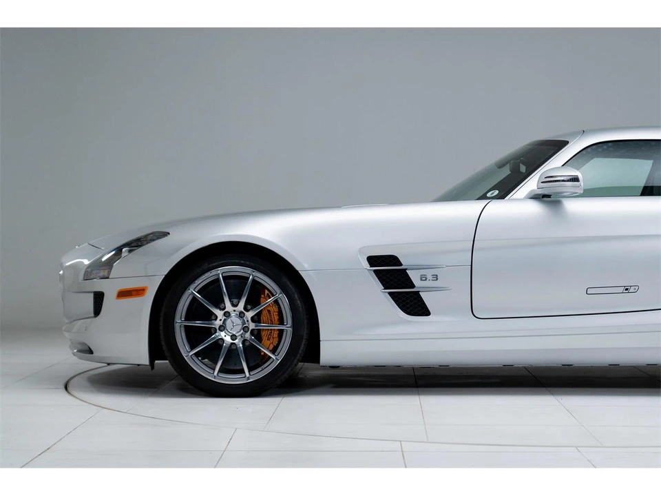 2011 Mercedes-Benz C197 SLS AMG - Image 9 of 31