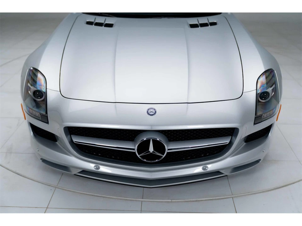 2011 Mercedes-Benz C197 SLS AMG - Image 14 of 31