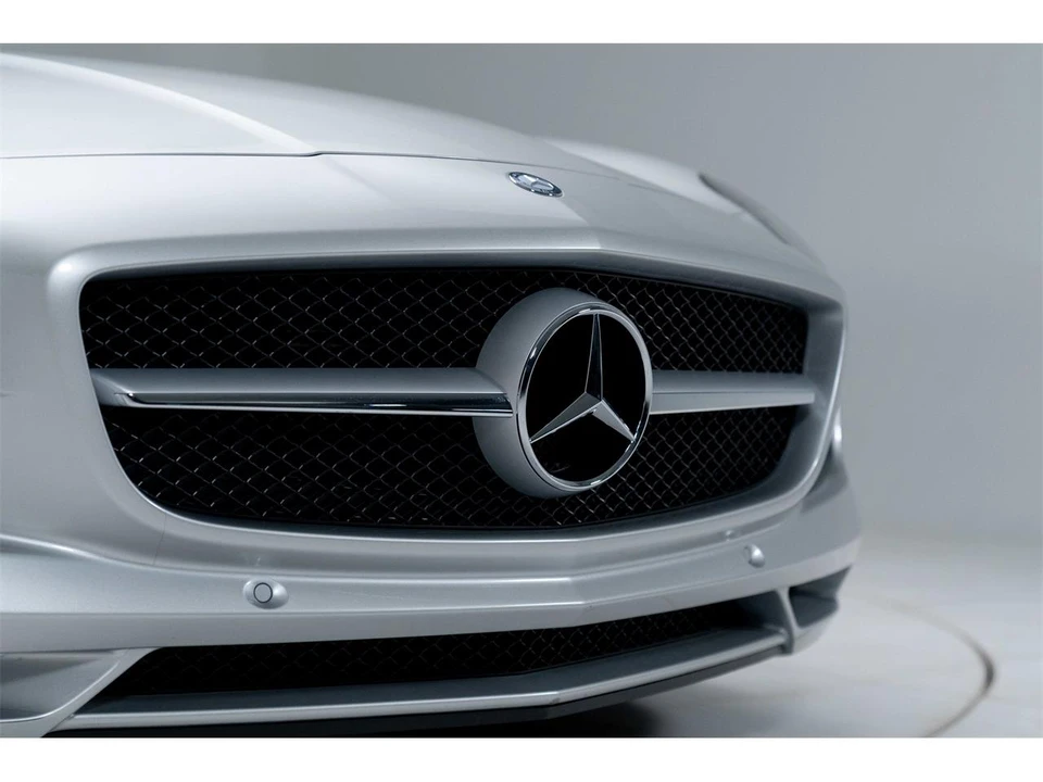 2011 Mercedes-Benz C197 SLS AMG - Image 15 of 31