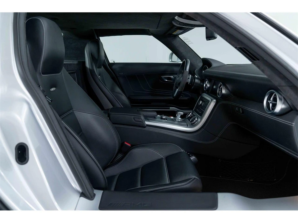 2011 Mercedes-Benz C197 SLS AMG - Image 28 of 31