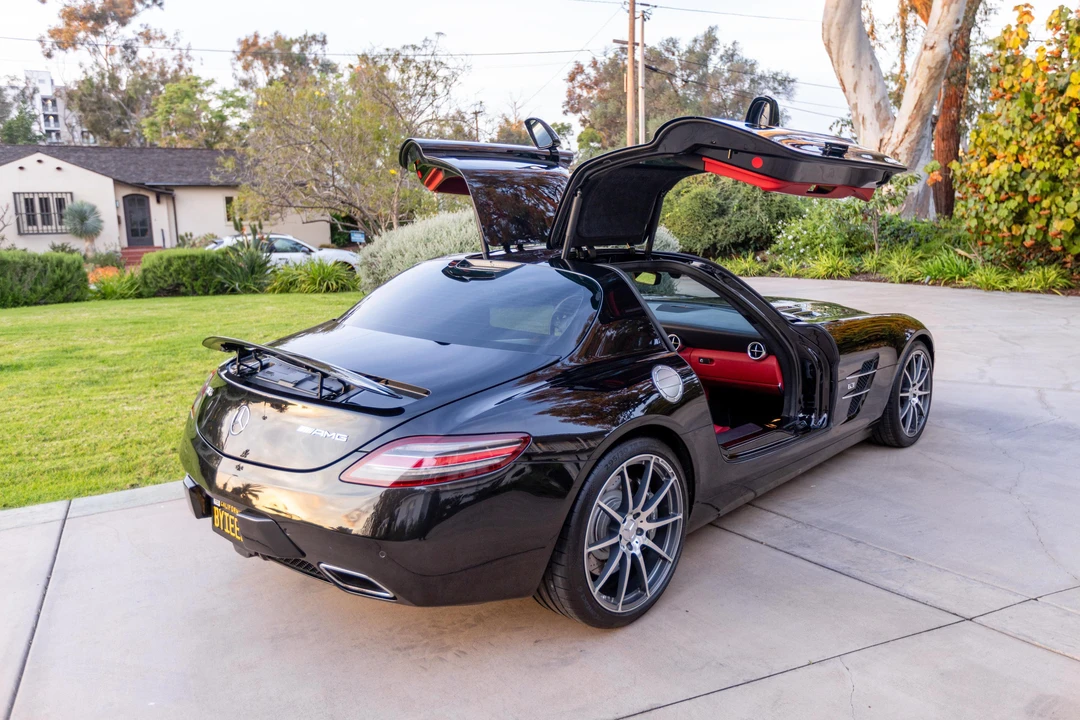 2011 Mercedes-Benz C197 SLS AMG - Image 16 of 31