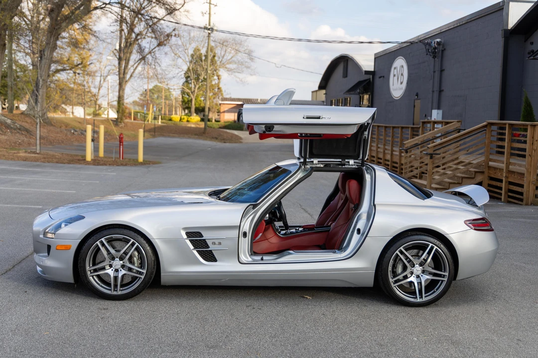 2011 Mercedes-Benz C197 SLS AMG - Image 26 of 31