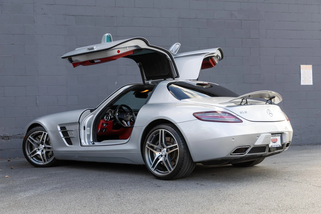 2011 Mercedes-Benz C197 SLS AMG - Image 28 of 31