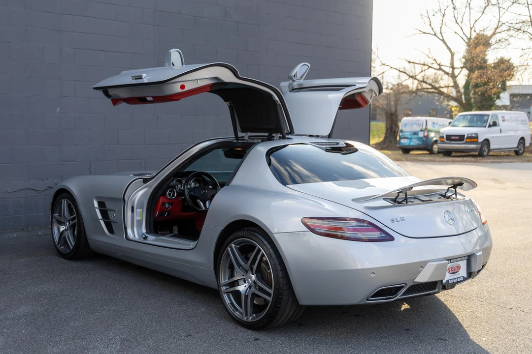 2011 Mercedes-Benz C197 SLS AMG - Image 30 of 31