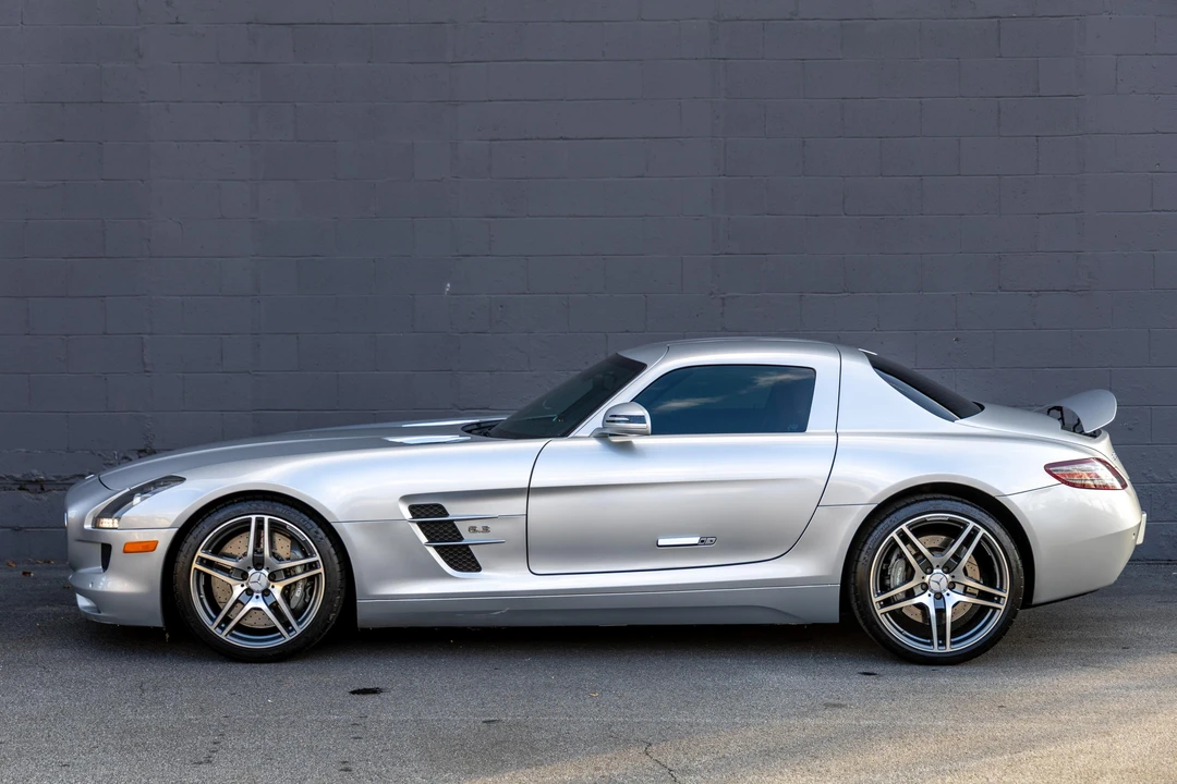 2011 Mercedes-Benz C197 SLS AMG - Image 10 of 31