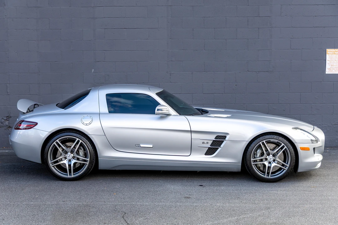 2011 Mercedes-Benz C197 SLS AMG - Image 19 of 31