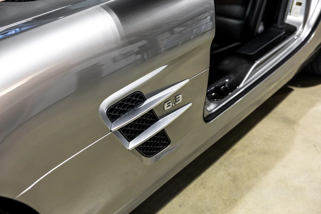 2011 Mercedes-Benz C197 SLS AMG - Image 16 of 31