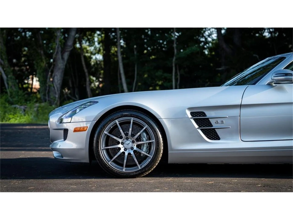 2011 Mercedes-Benz C197 SLS AMG - Image 16 of 31