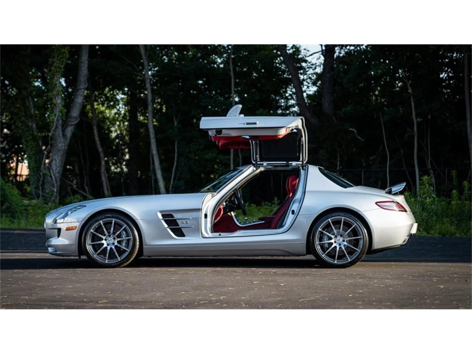 2011 Mercedes-Benz C197 SLS AMG - Image 4 of 31