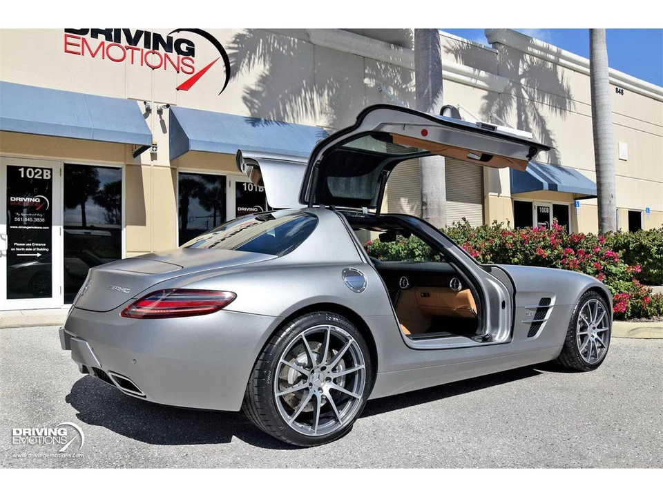 2011 Mercedes-Benz C197 SLS AMG - Image 17 of 31