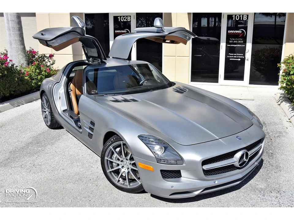 2011 Mercedes-Benz C197 SLS AMG - Image 3 of 31