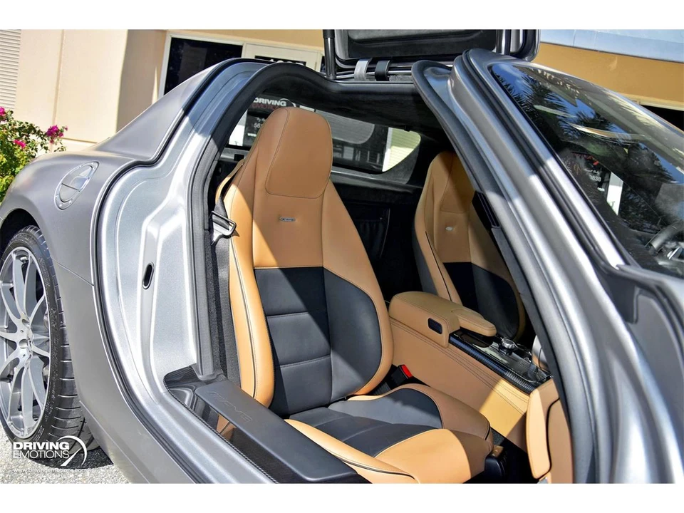 2011 Mercedes-Benz C197 SLS AMG - Image 5 of 31