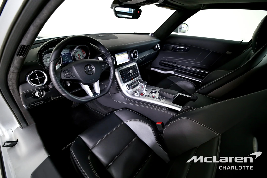 2011 Mercedes-Benz C197 SLS AMG - Image 13 of 31