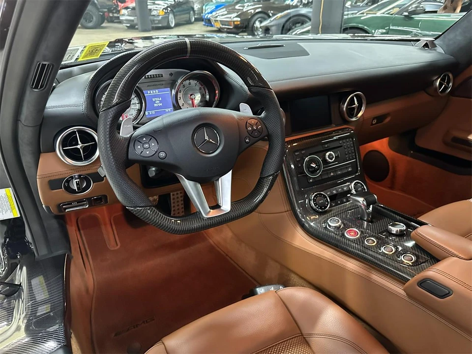 2011 Mercedes-Benz C197 SLS AMG - Image 14 of 31