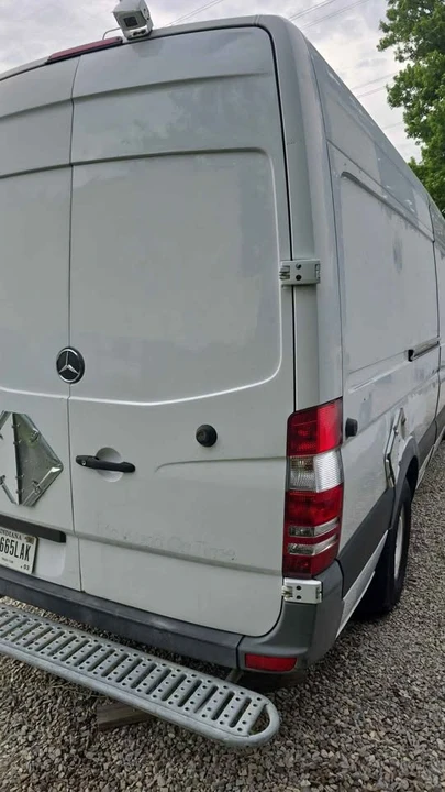 2011 Mercedes-Benz NCV3 Sprinter - Image 4 of 10