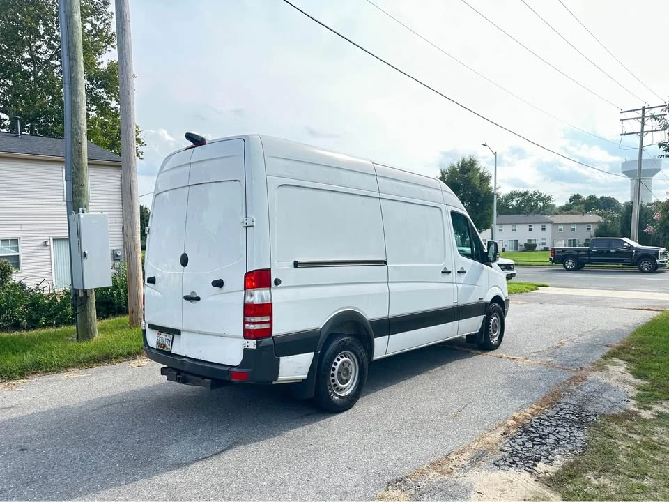 2011 Mercedes-Benz NCV3 Sprinter - Image 4 of 11