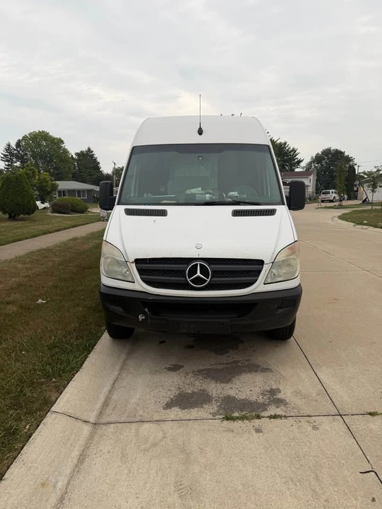 2011 Mercedes-Benz NCV3 Sprinter - Image 2 of 4