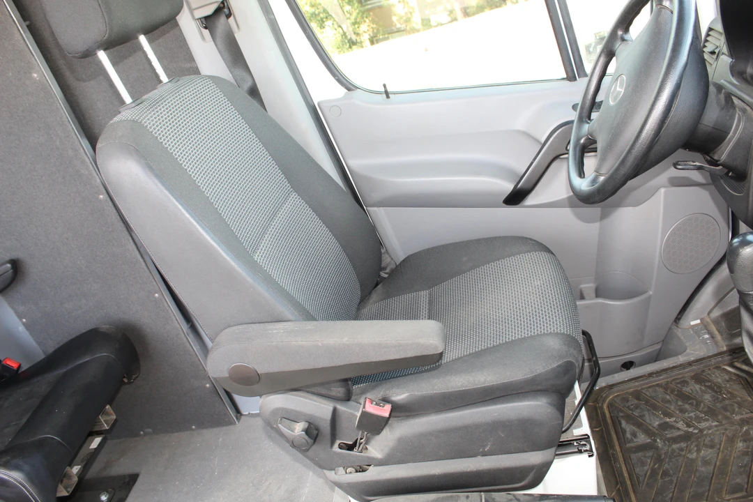 2011 Mercedes-Benz NCV3 Sprinter - Image 9 of 11