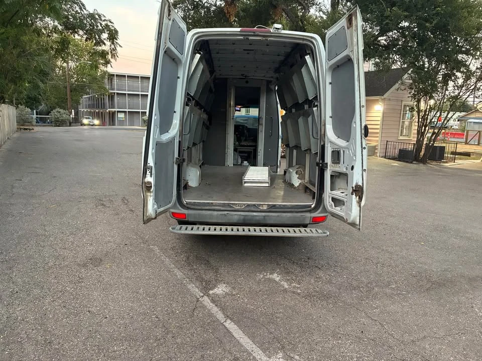 2011 Mercedes-Benz NCV3 Sprinter - Image 8 of 12