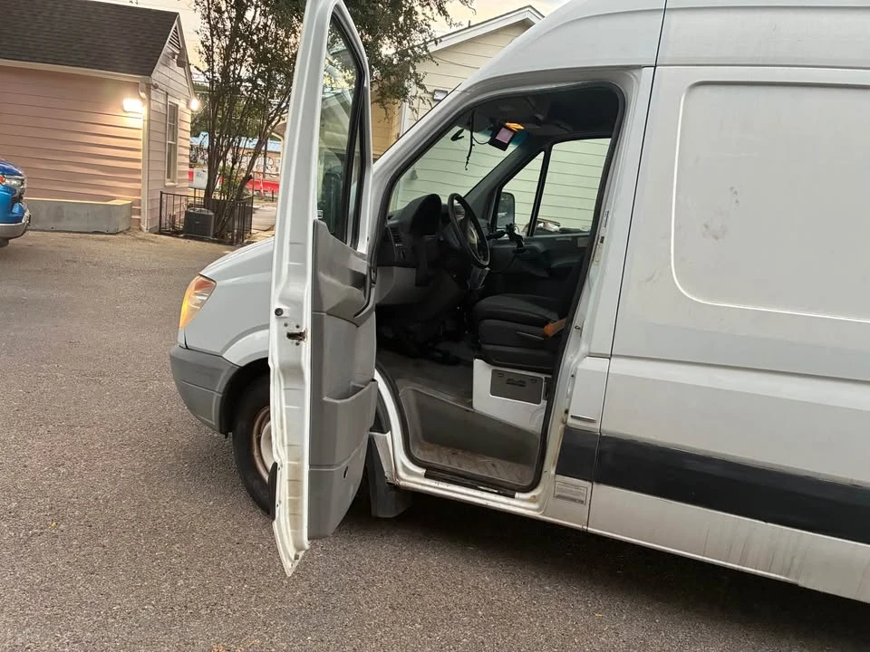 2011 Mercedes-Benz NCV3 Sprinter - Image 4 of 12