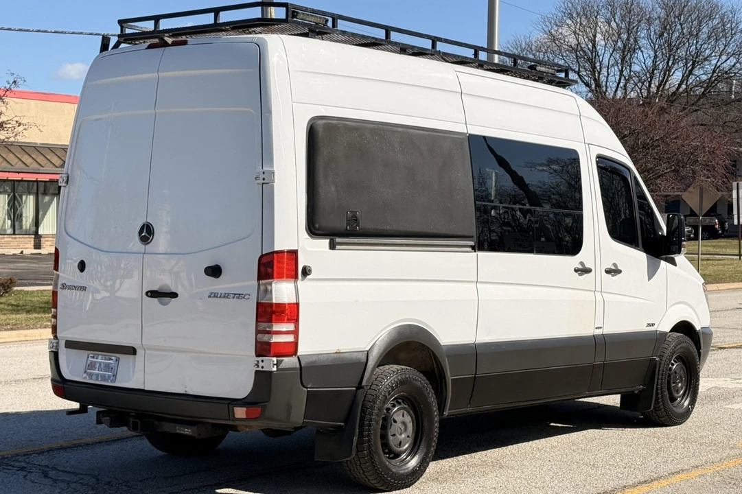2011 Mercedes-Benz NCV3 Sprinter - Image 2 of 9