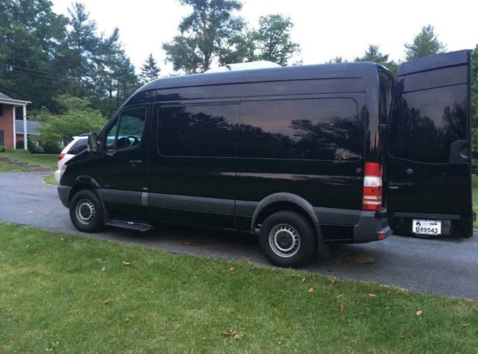 2011 Mercedes-Benz NCV3 Sprinter - Image 2 of 4