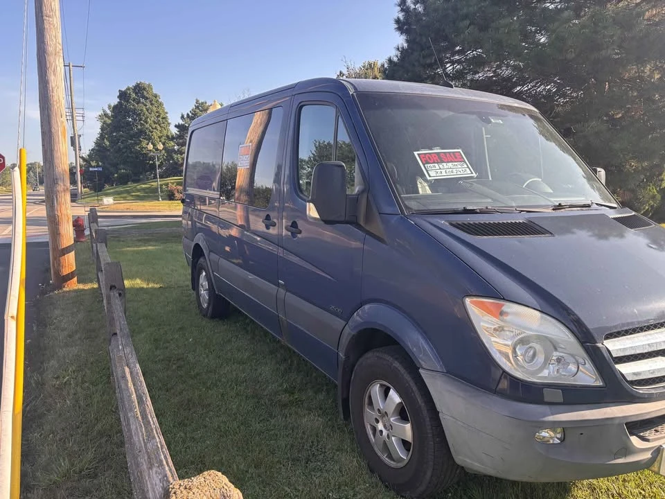 2011 Mercedes-Benz NCV3 Sprinter - Image 2 of 10