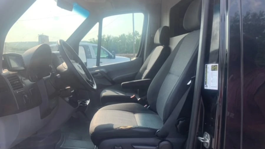 2011 Mercedes-Benz NCV3 Sprinter - Image 2 of 8