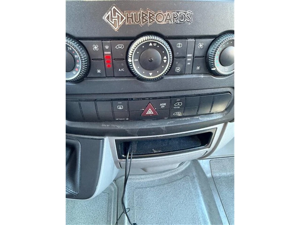 2011 Mercedes-Benz NCV3 Sprinter - Image 28 of 31