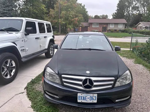 2011 Mercedes-Benz W204