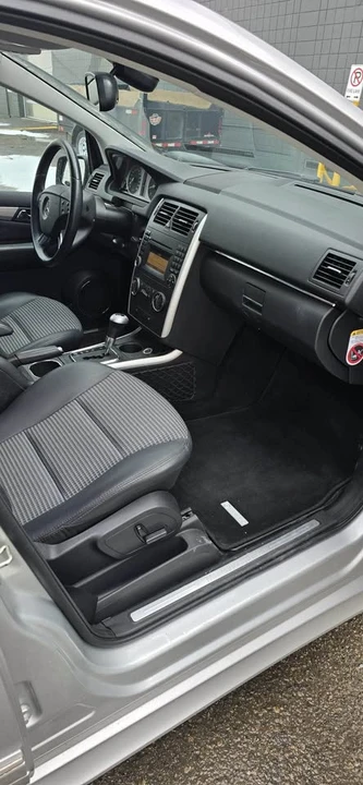 2011 Mercedes-Benz W245 B-Class - Image 6 of 10