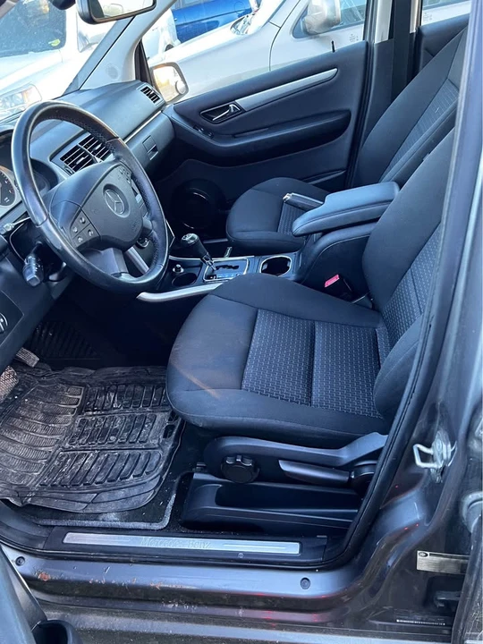 2011 Mercedes-Benz W245 B-Class - Image 11 of 17